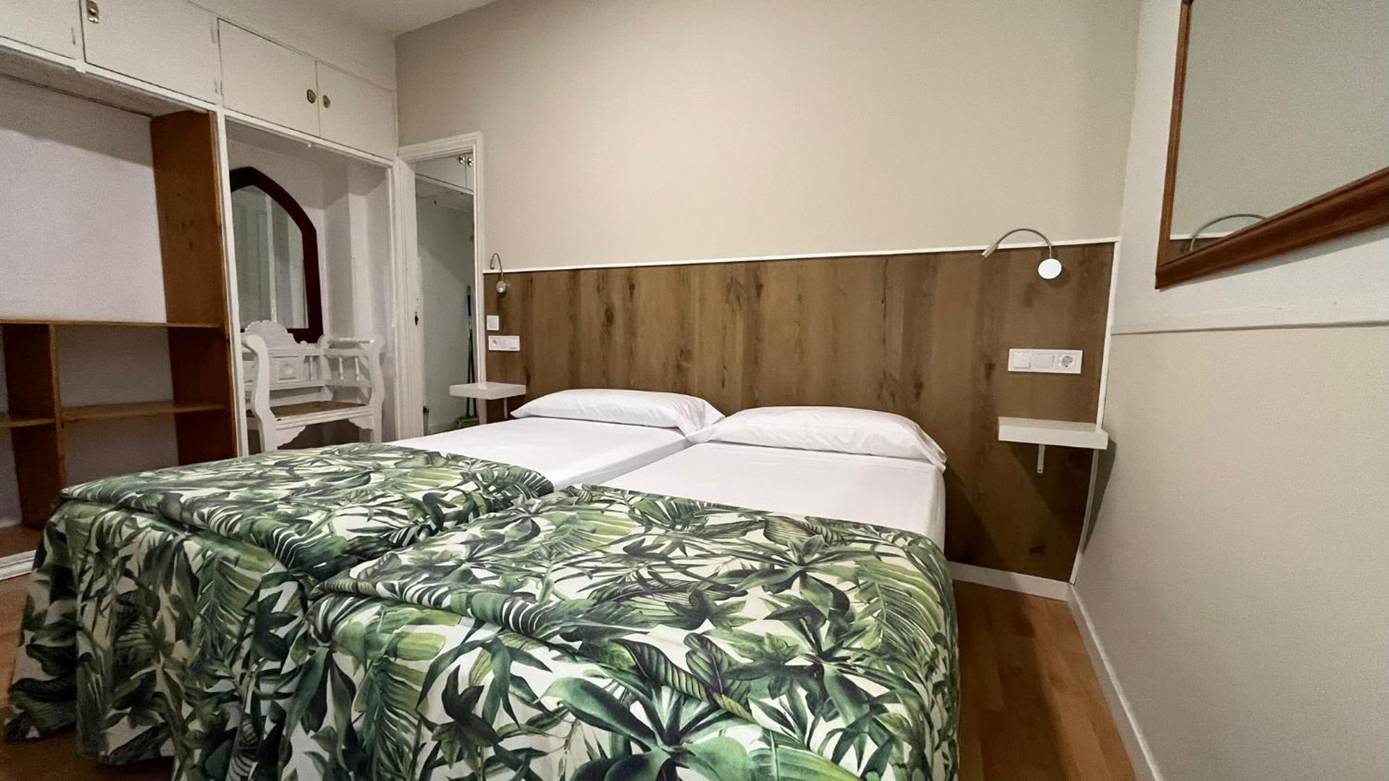 Apartamentos Mayor Centro マドリード エクステリア 写真