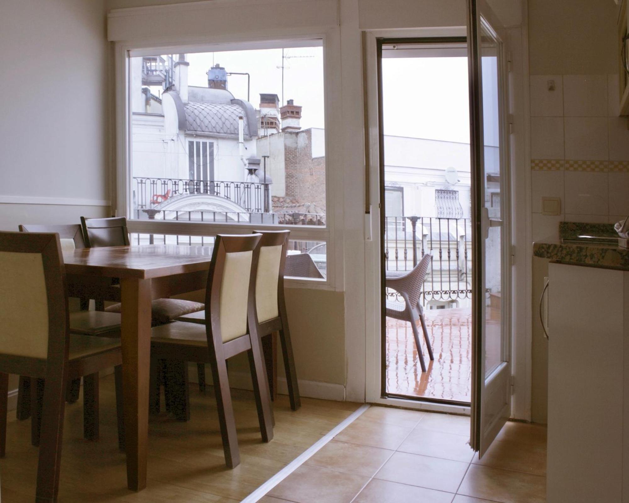 Apartamentos Mayor Centro マドリード エクステリア 写真