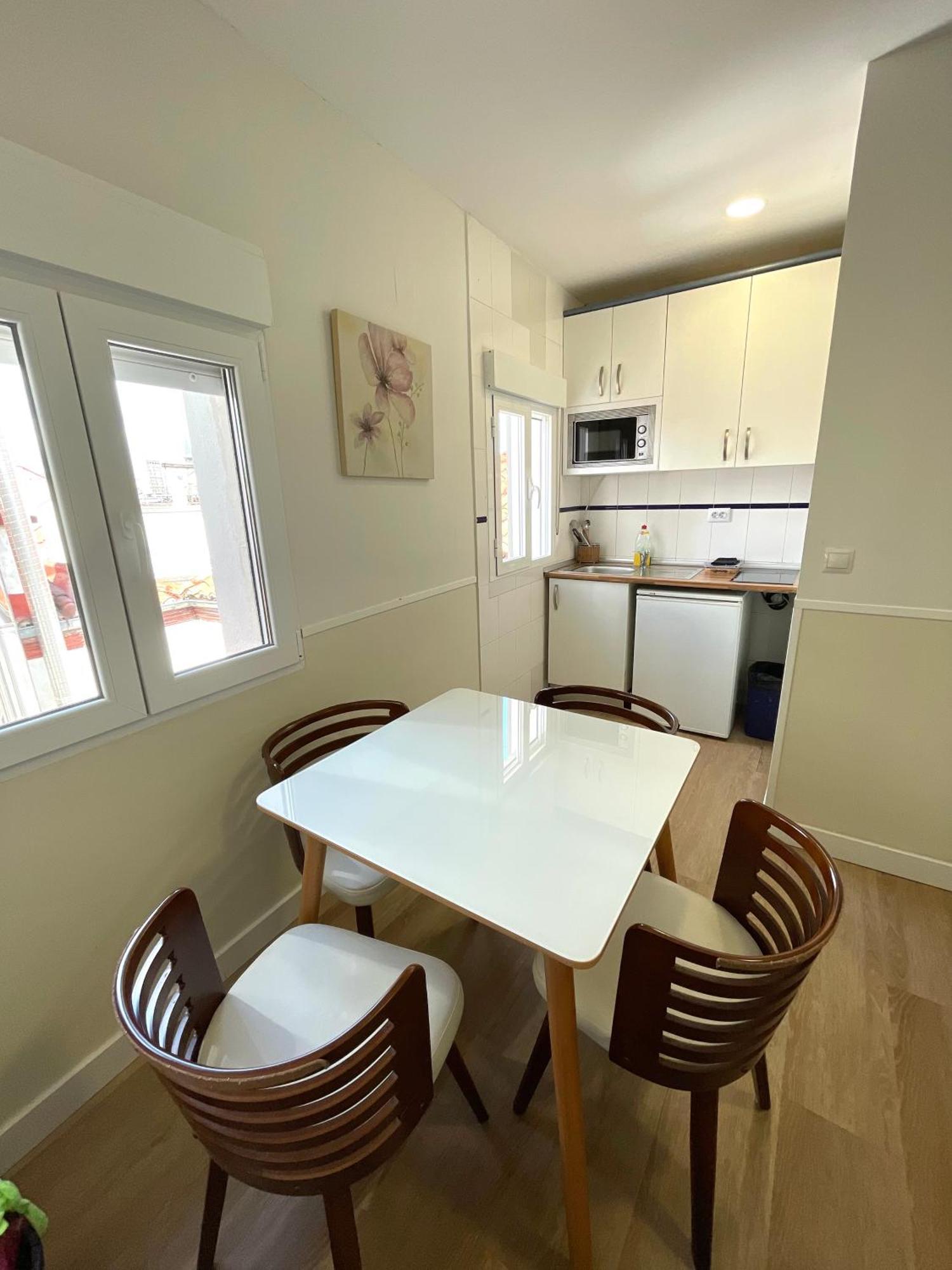 Apartamentos Mayor Centro マドリード エクステリア 写真