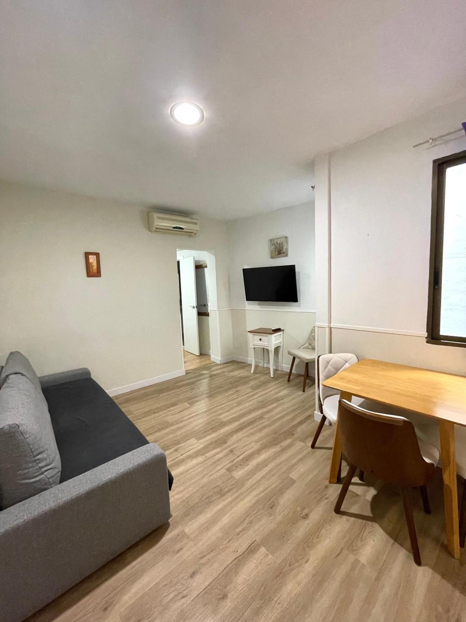 Apartamentos Mayor Centro マドリード エクステリア 写真